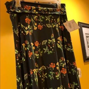 🔥NEW🔥 Lularoe maxi skirt medium